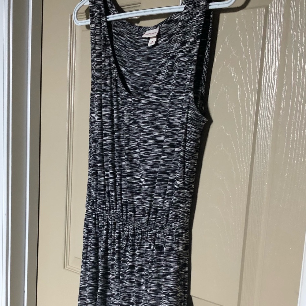 Merona black and white pattern stretch dress.